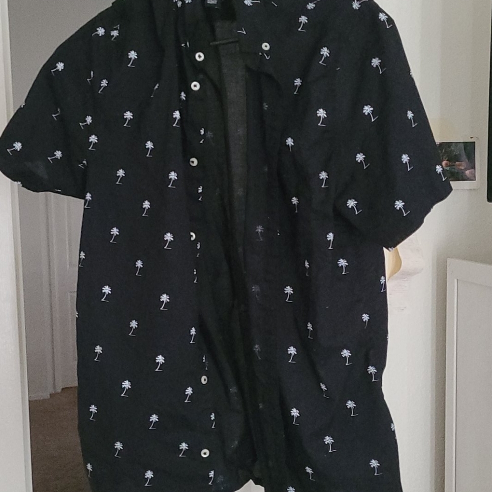 H&M collard shirt